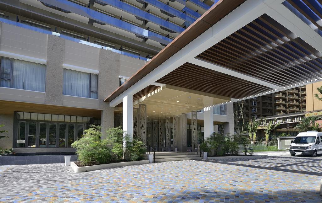Chihpen Century Hotel Wenquan Exterior photo Entrance of the hotel