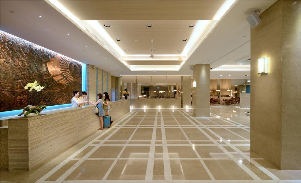 Chihpen Century Hotel Wenquan Exterior photo Lobby